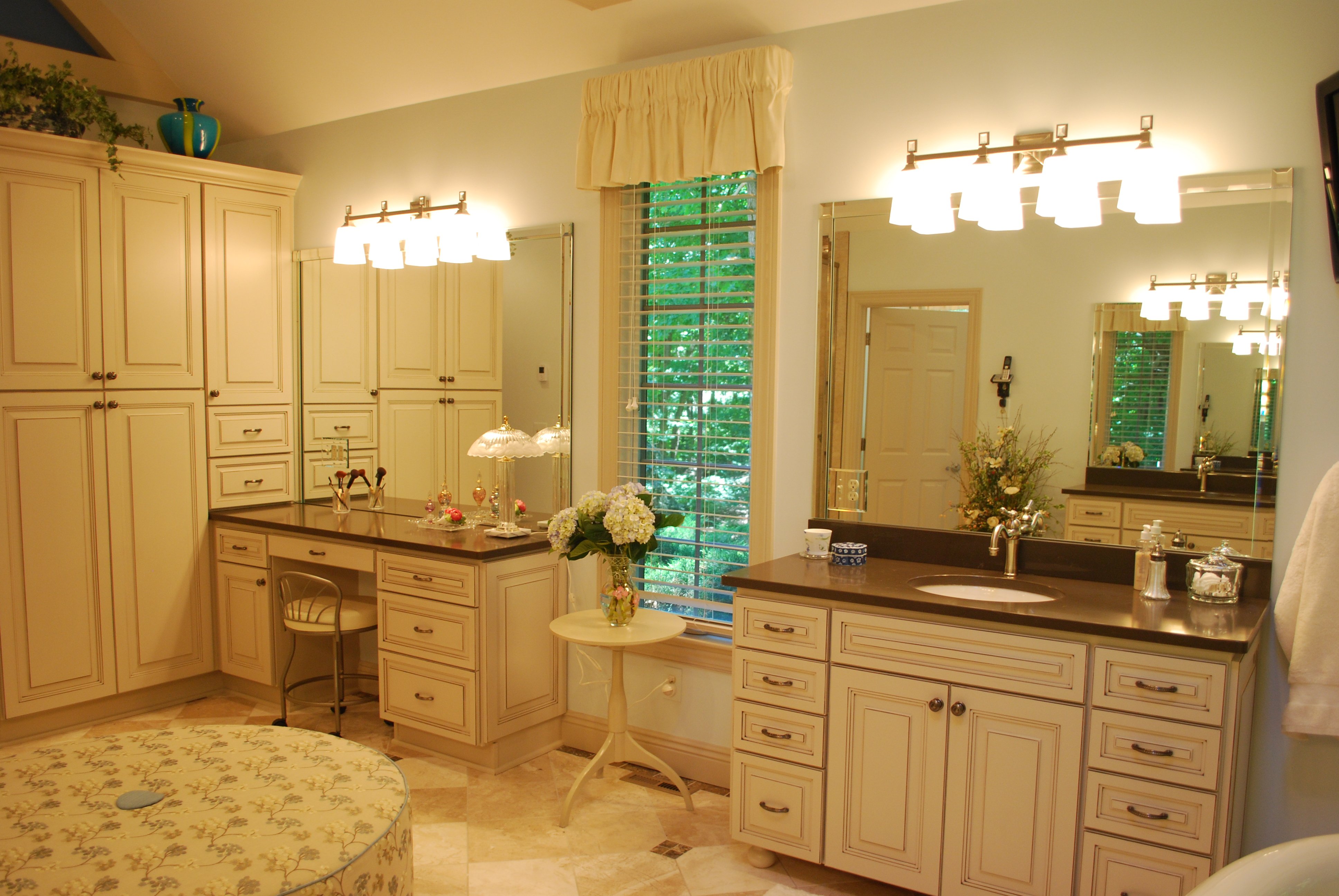 Kitchen & Bath, Etc. Remodeling Services Chagrin Falls OH
