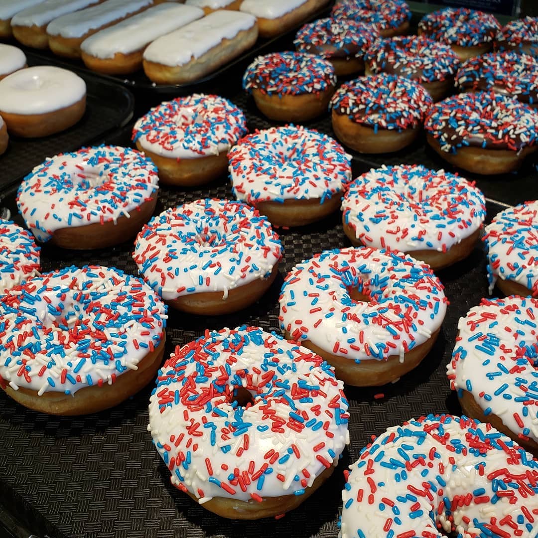 Scoop Du Jour Ice Cream Shop Desserts Chatham, IL