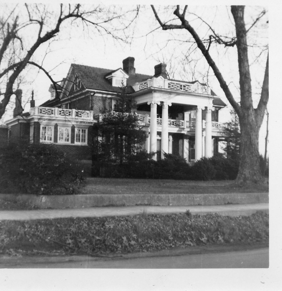 About The Boxley Place Inn Louisa, VA