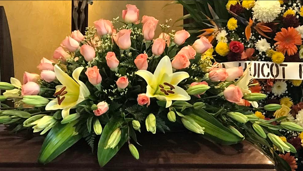 American Wholesale Flowers Flower Shop Chula Vista, CA