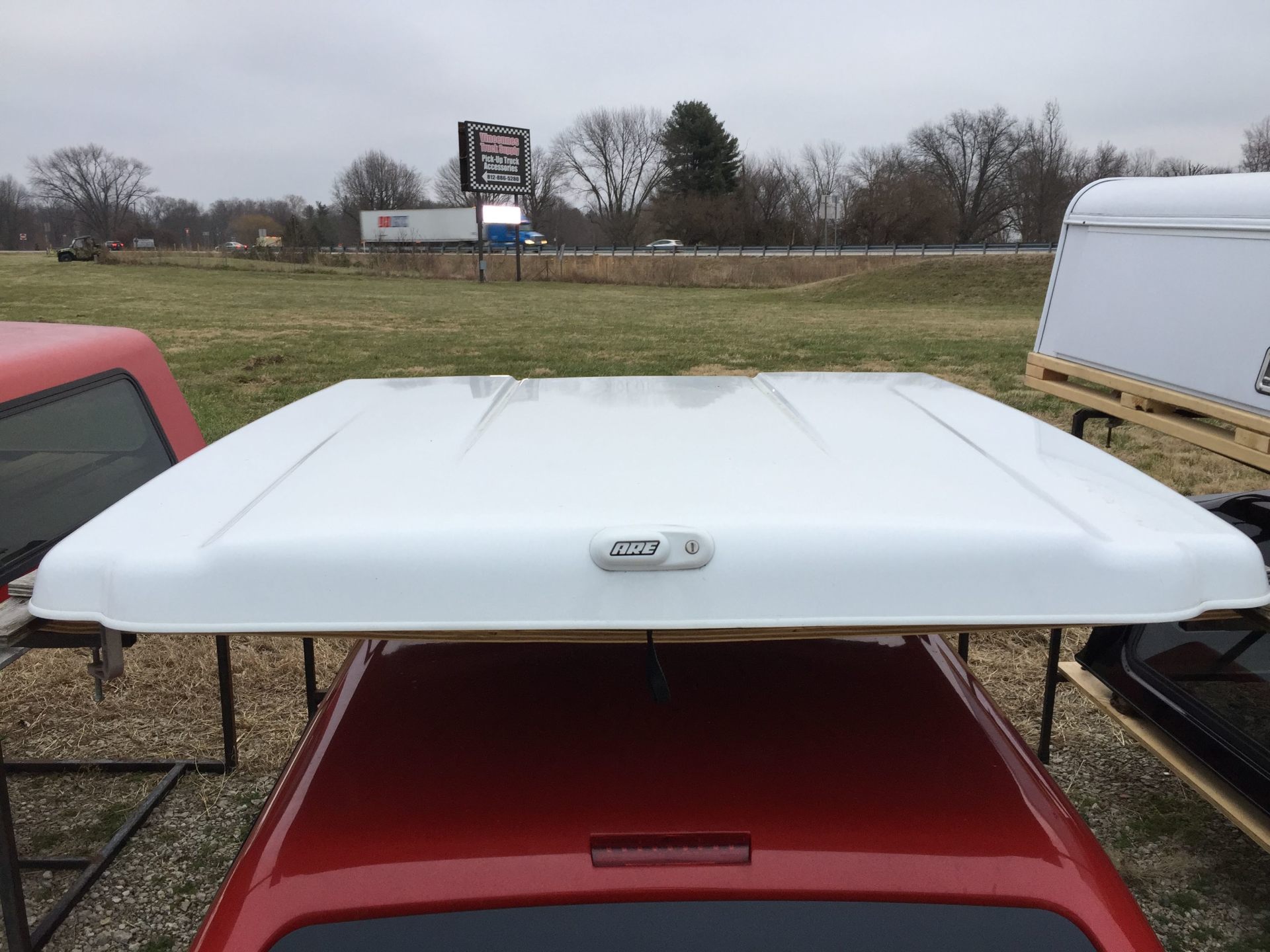 Vincennes Truck Supply Used Fiberglass Lid's
