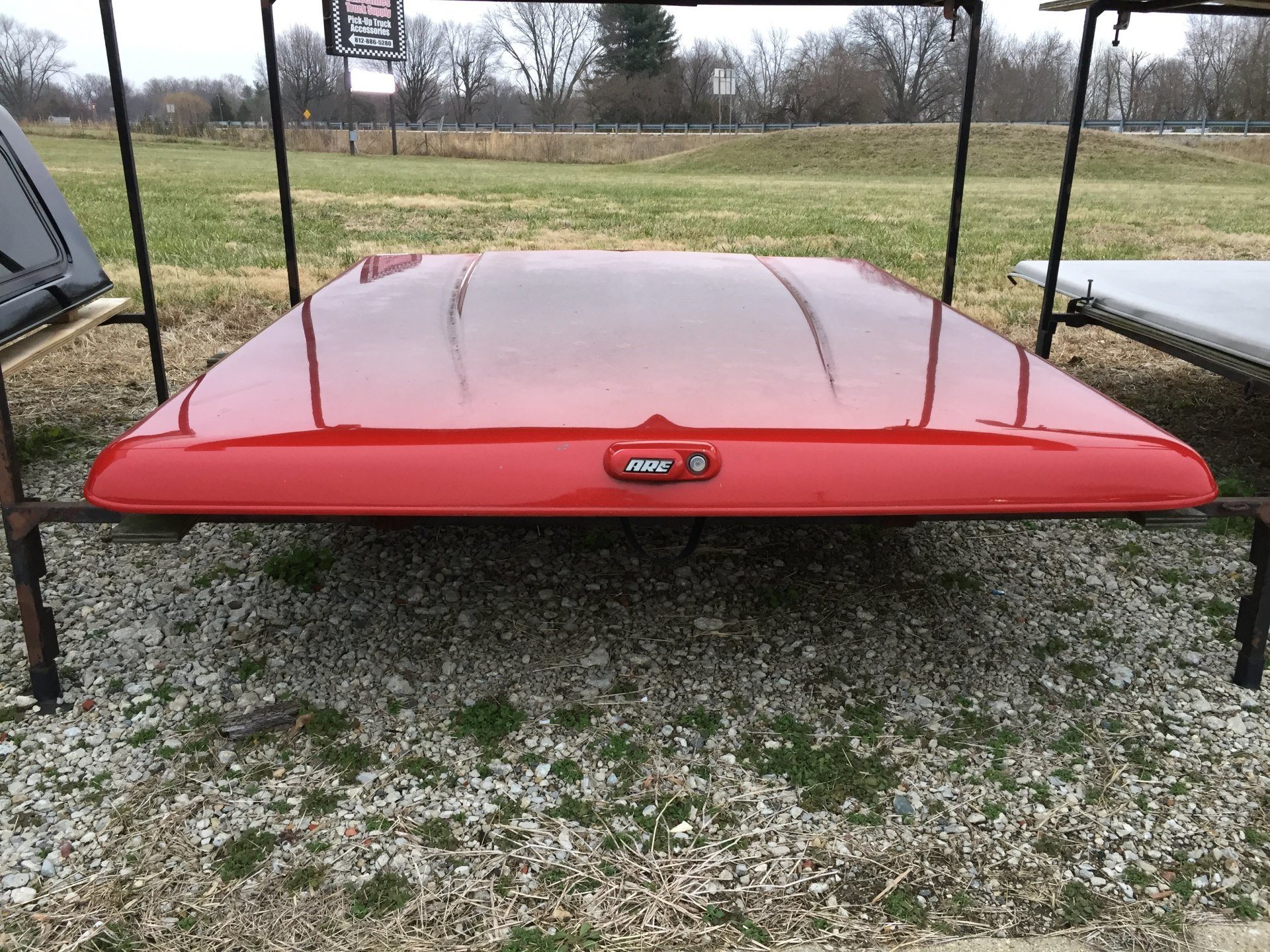 Vincennes Truck Supply Used Fiberglass Lid's