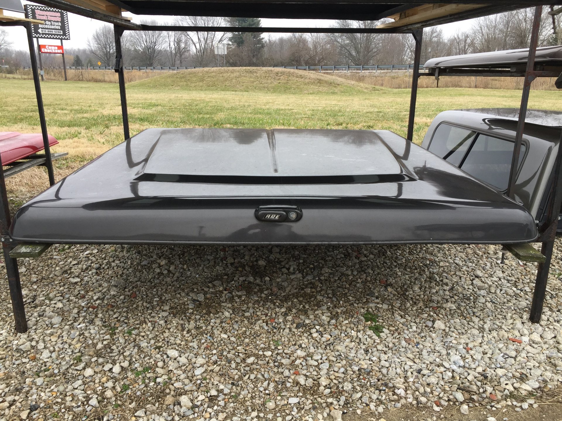 Vincennes Truck Supply Used Fiberglass Lid's