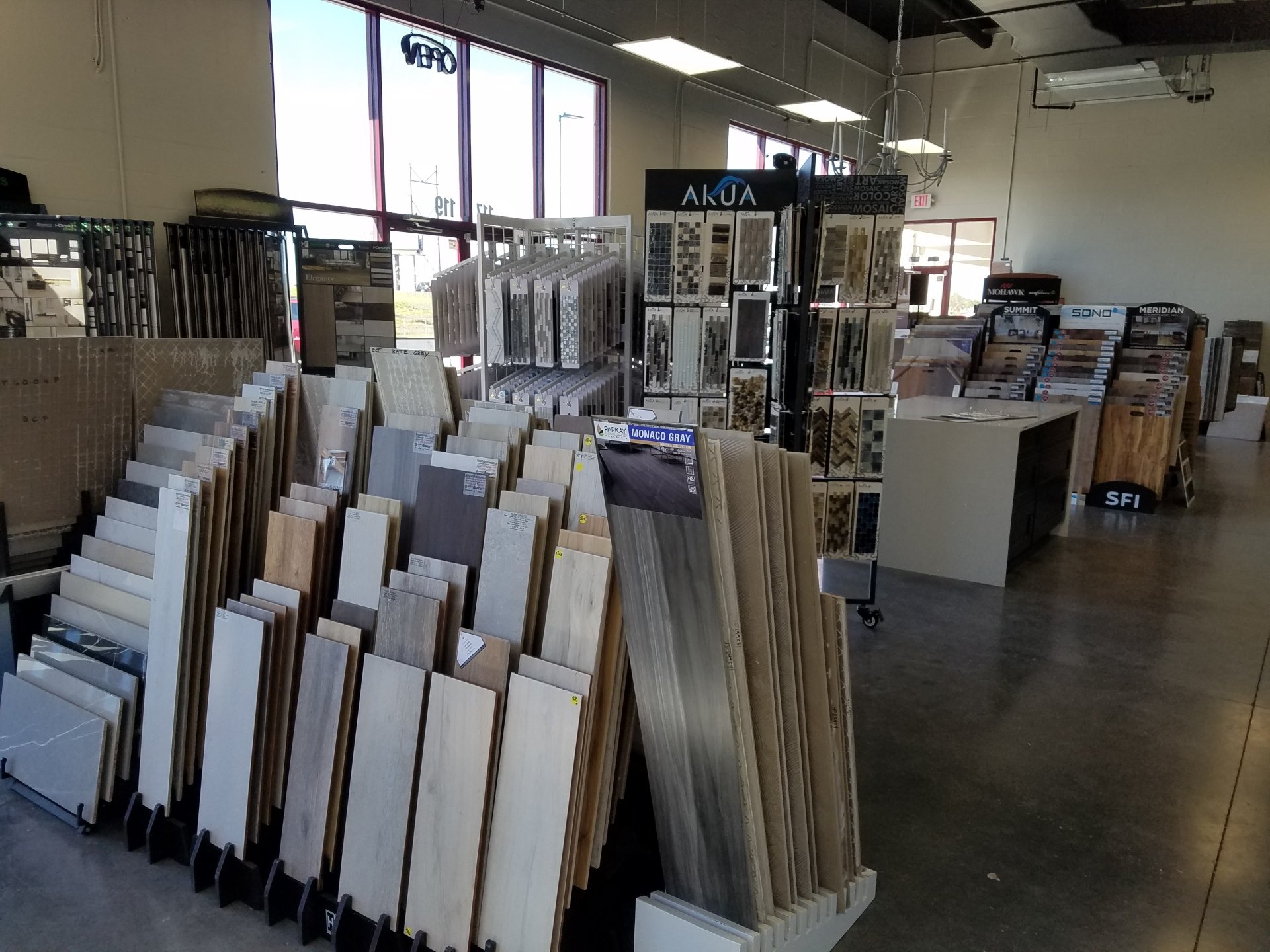 Lujo Floors Inc. Flooring Davenport, FL