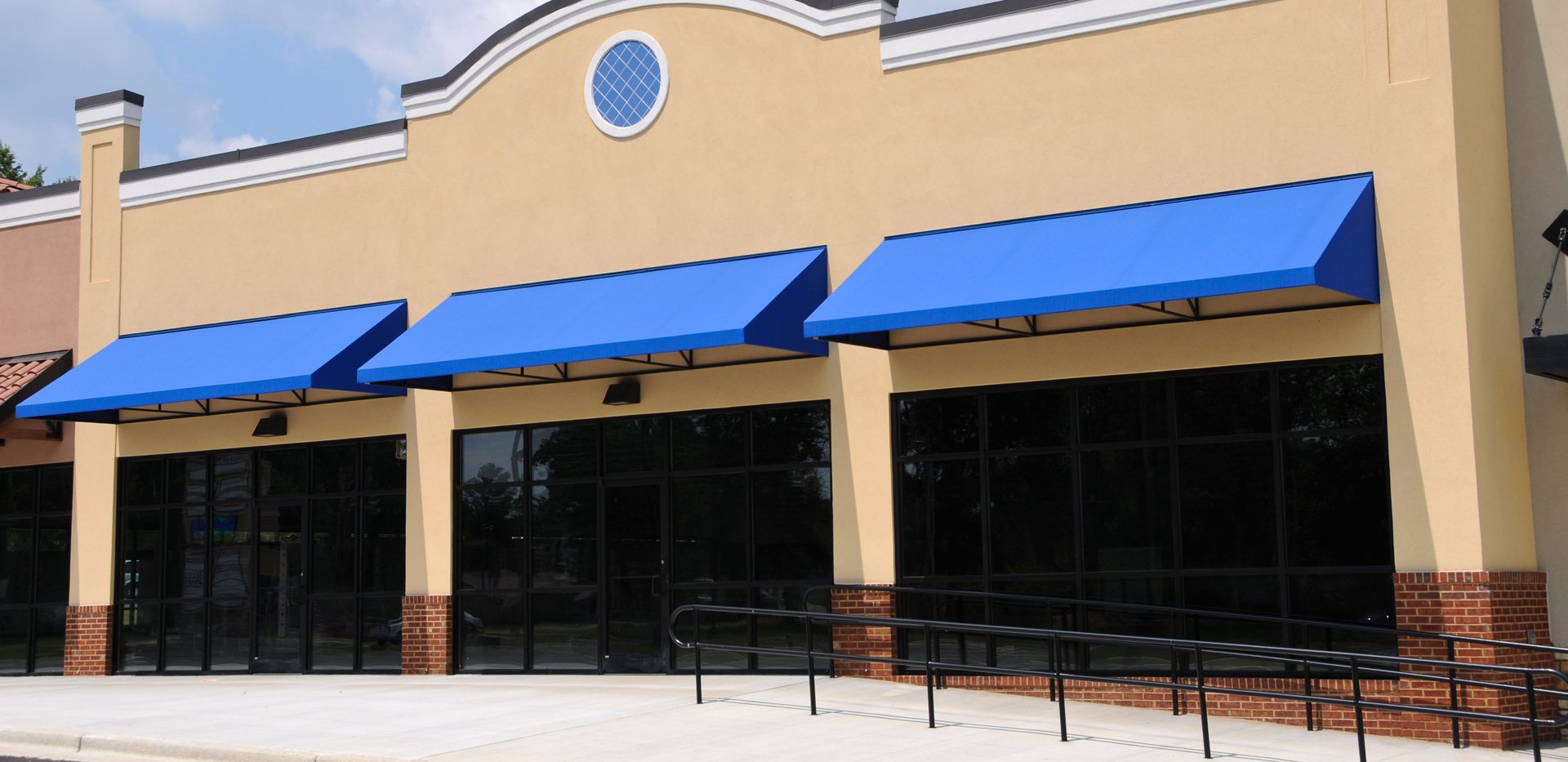 Custom Awnings Outdoor Space Jonesboro, AR