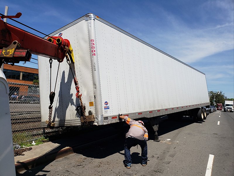 Heavy Towing and Recovery Tractor Trailers Jamaica, NY