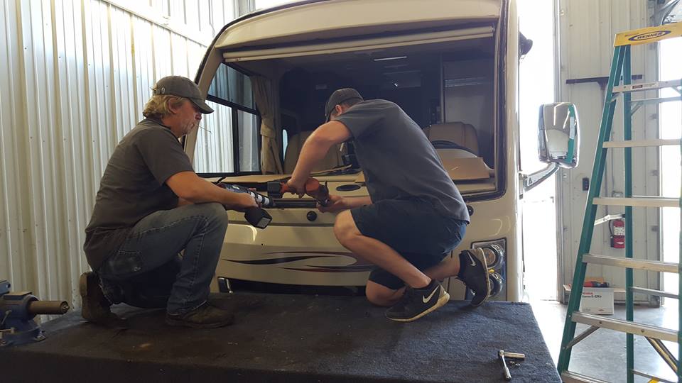 Premier Auto Glass Photo Gallery Rochester, MN