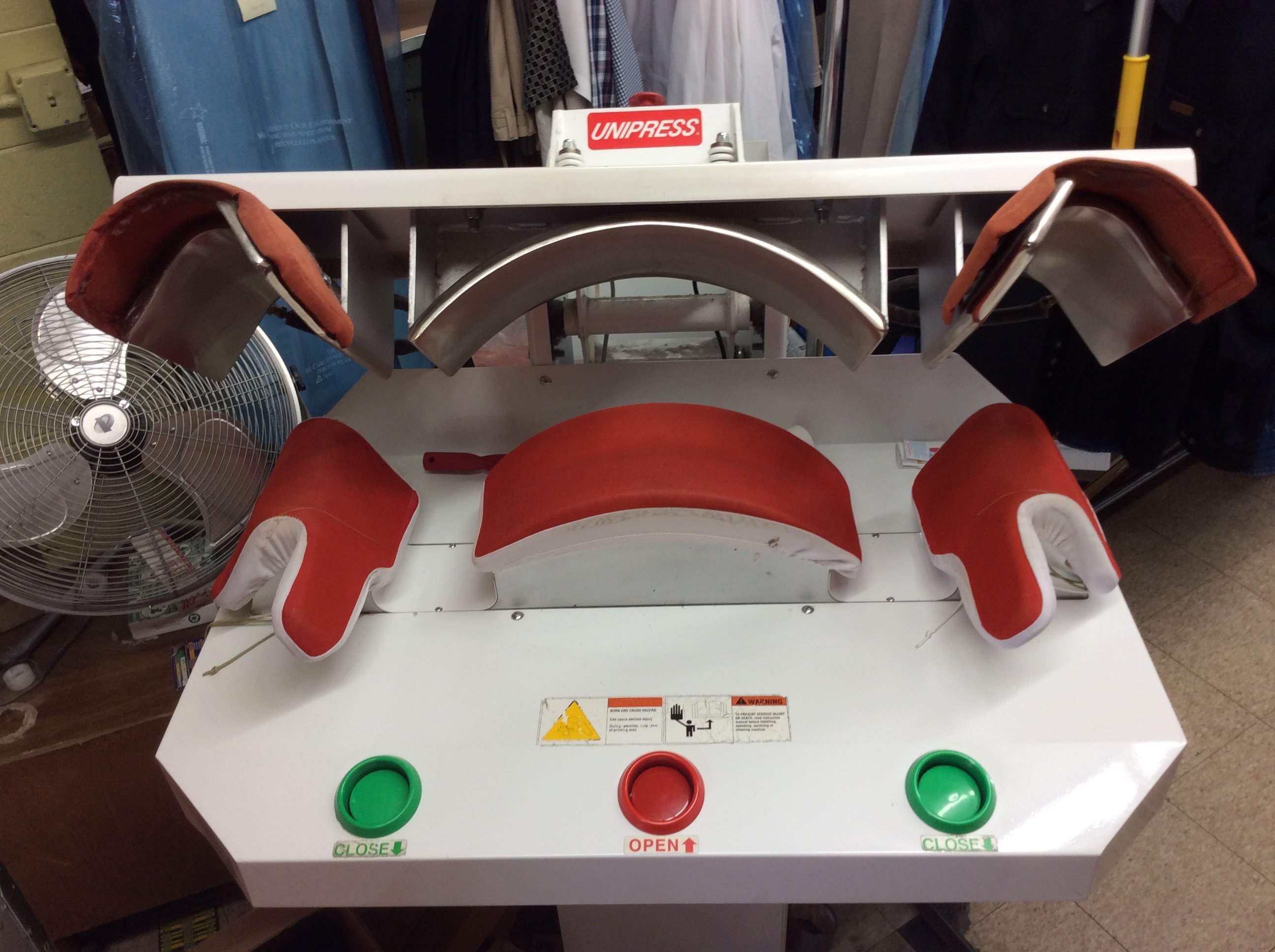 Queens Dry Cleaners & Laundromats East Gallery Eau Claire WI