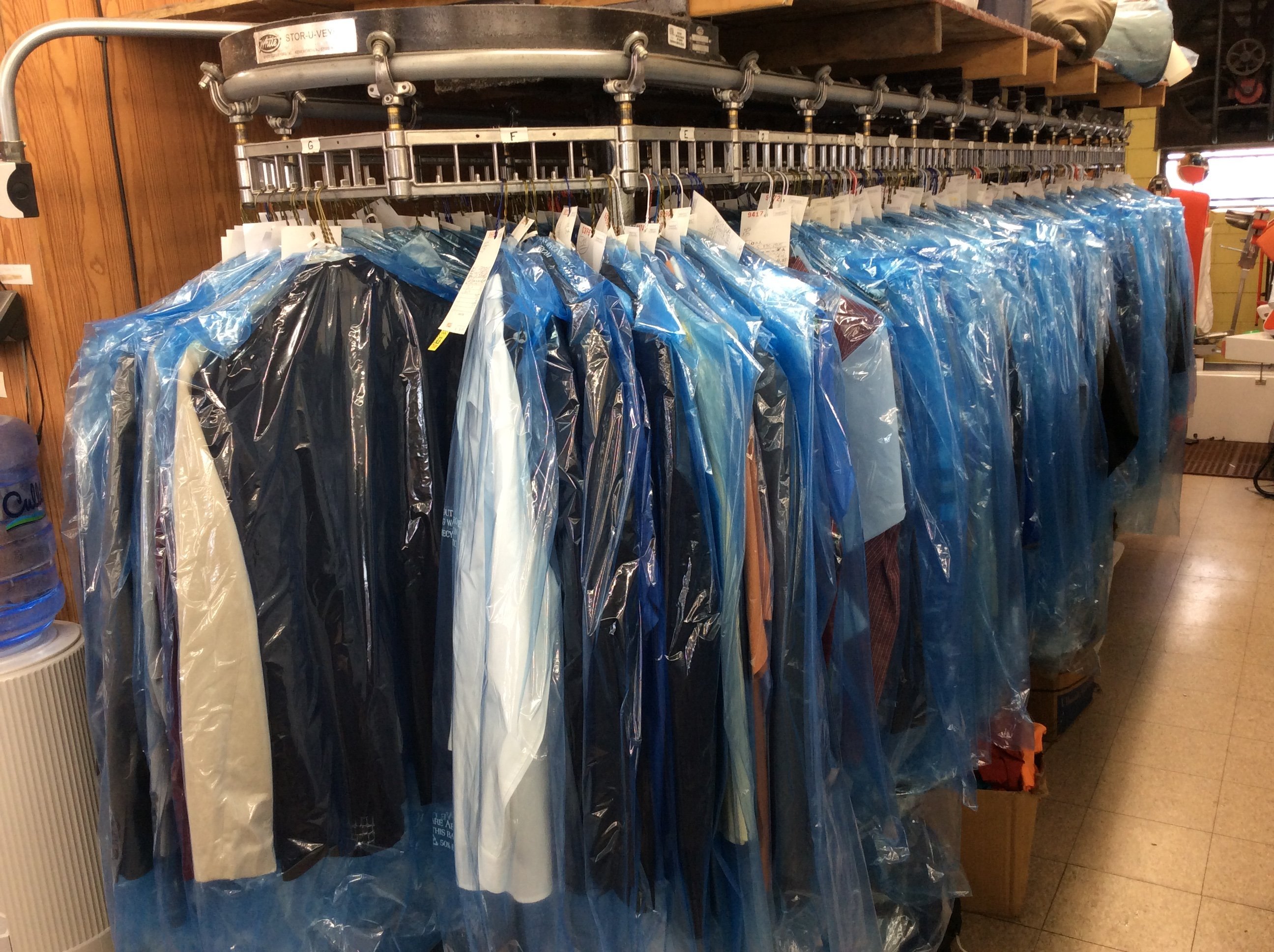 Queens Dry Cleaners & Laundromats photo 8