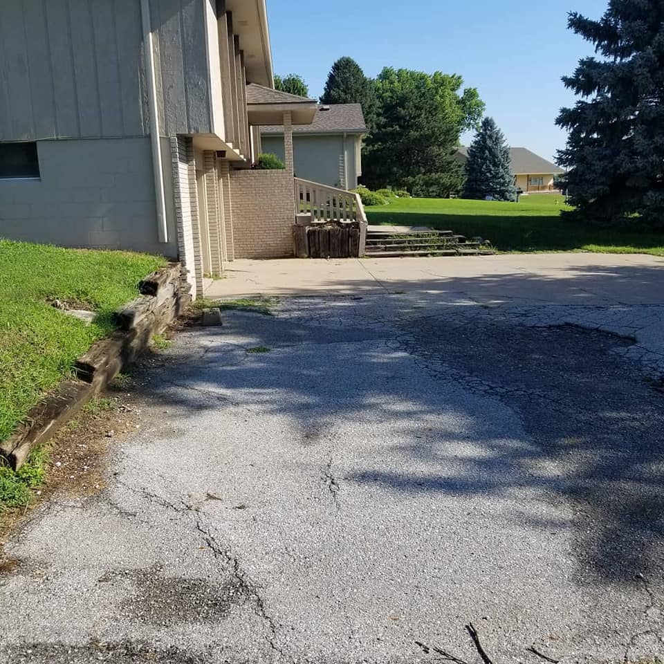 Concrete Repair Services Lincoln, Omaha NE Concrete Replacements