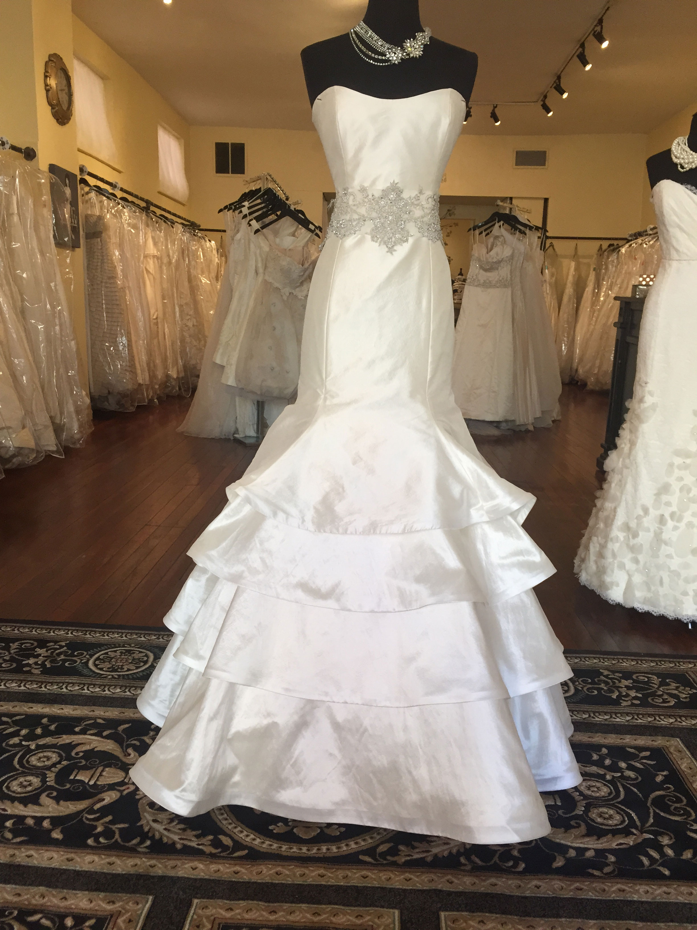 Discounted Bridal Gowns and Dresses | Philadelphia, PA Discounted Bridal Gowns and Dresses | Philadelphia, PA