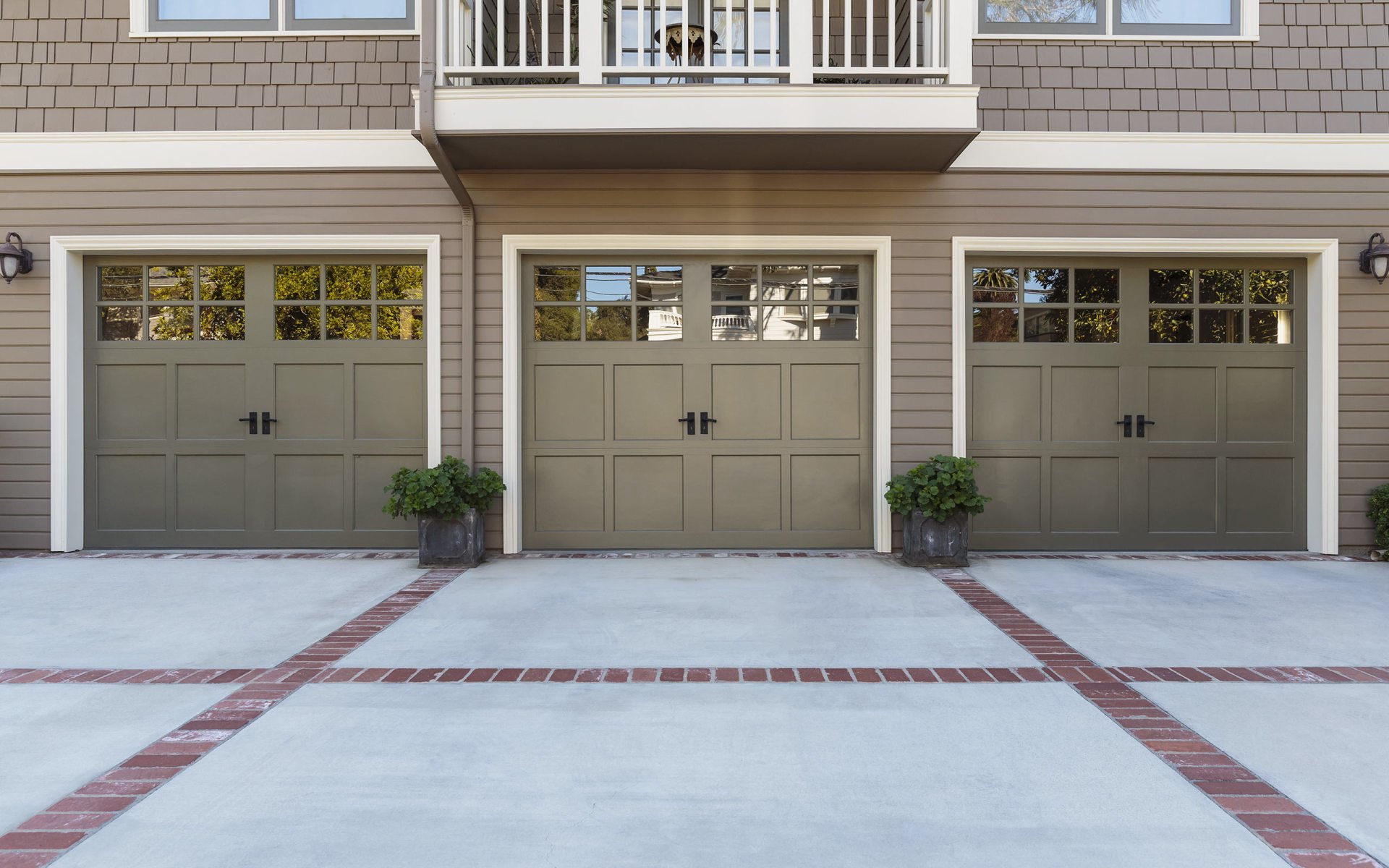 Design One Garage Doors Sun City Center, FL