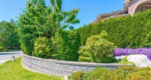Retaining wall