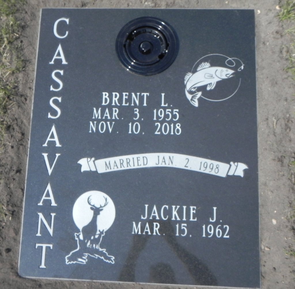 Stennes Granite/Grand Forks Memorial GrassLevel Markers Gallery East