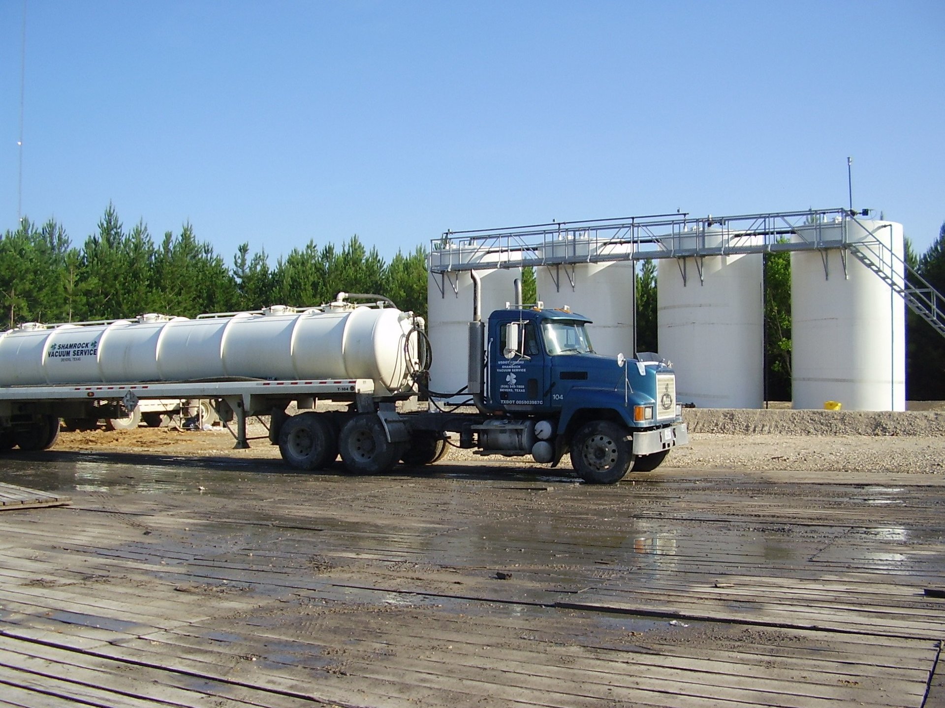 Shamrock Vacuum Service Hauling, Rental, and Training Liberty TX