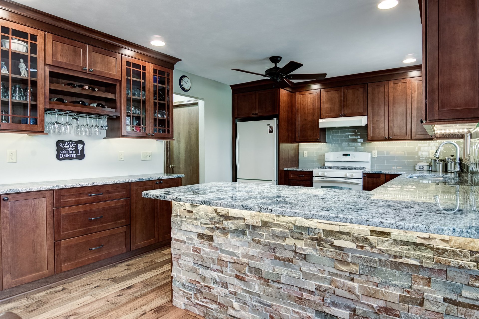 new leaf remodeling llc kitchen gallery rockford il