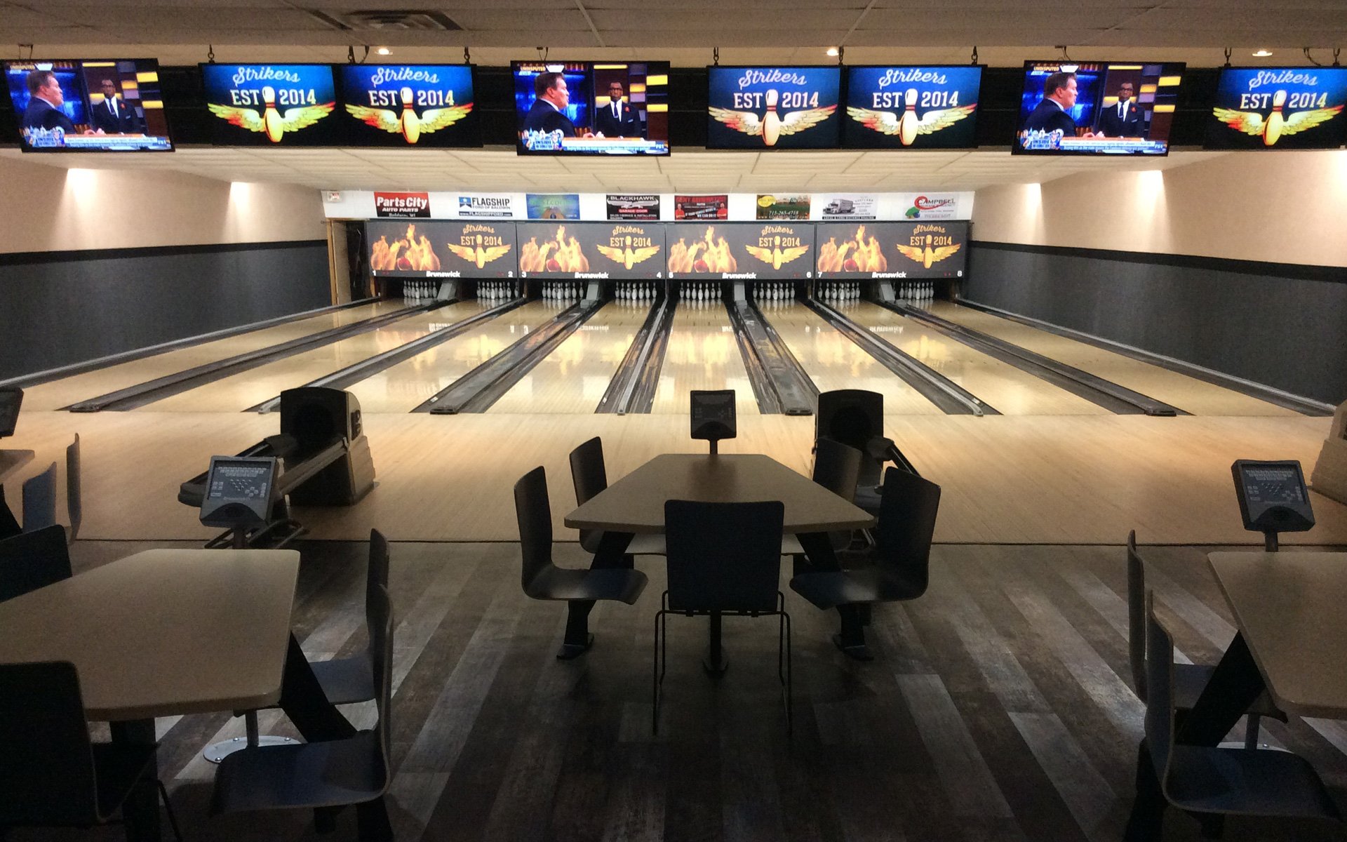 Striker's Lanes & Sports Bar Bowling Alley Baldwin, WI