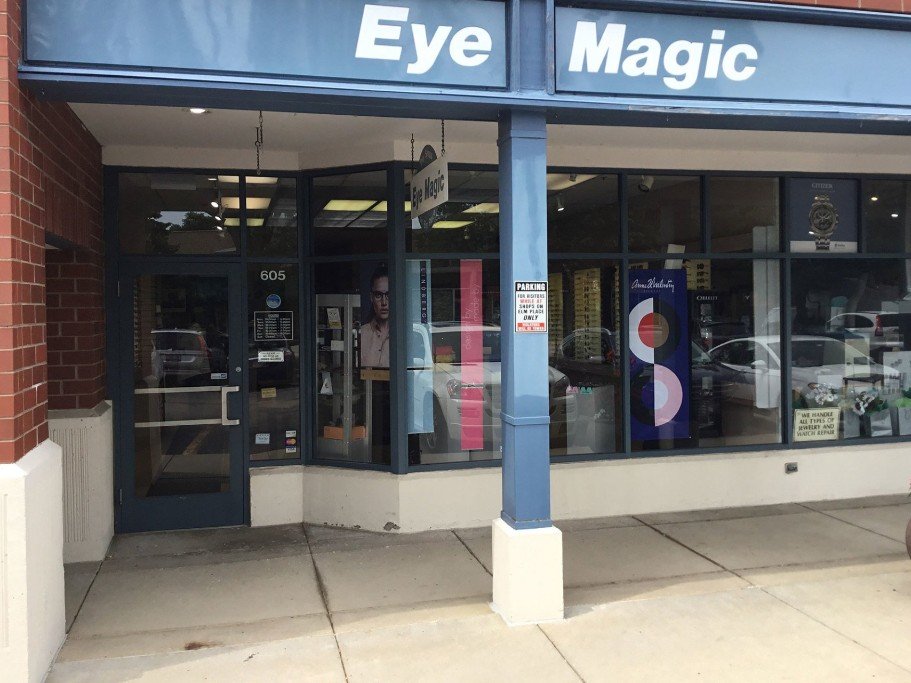 Highland Family Optical Hours