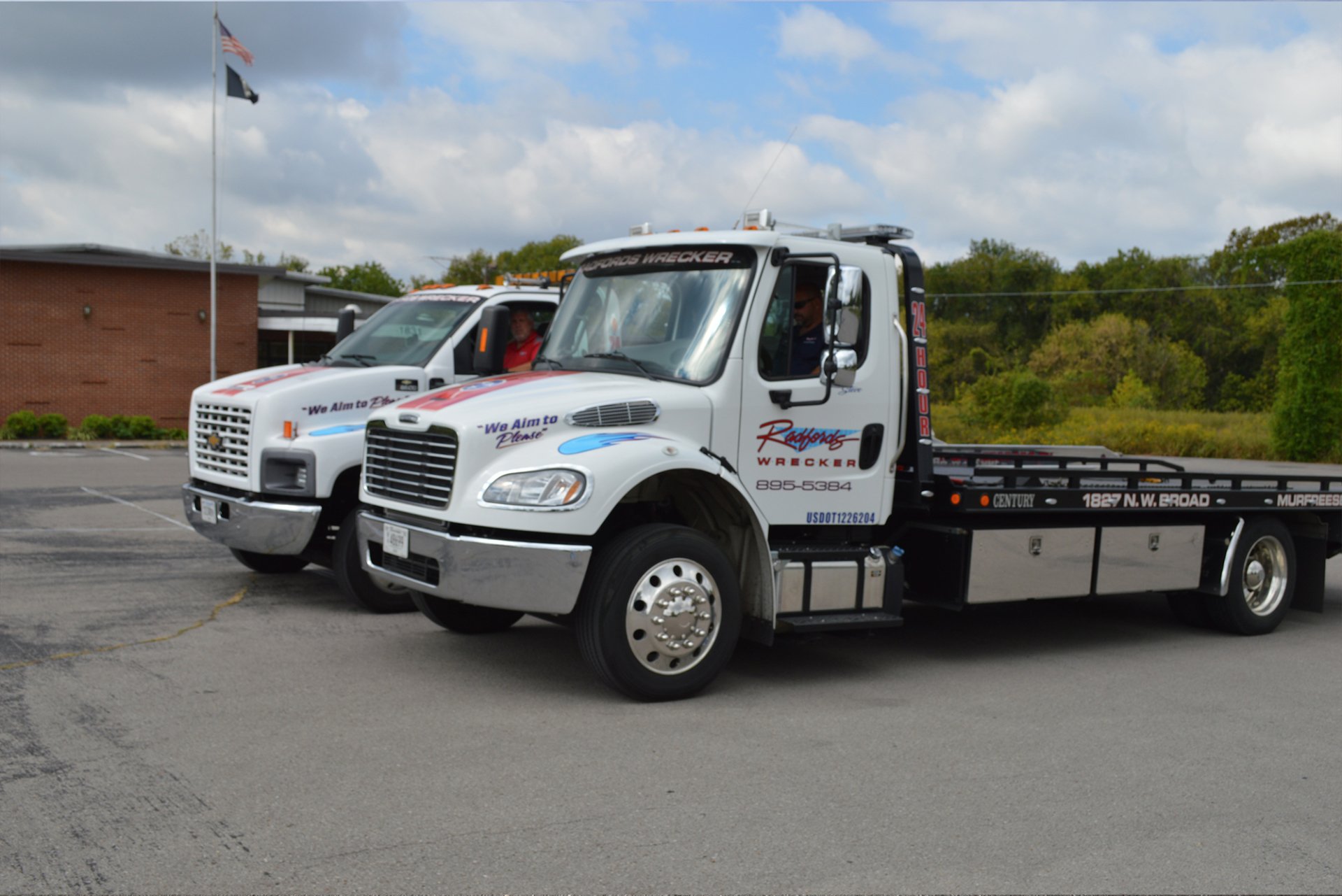 Radford's Wrecker & Recovery Service Towing Murfreesboro