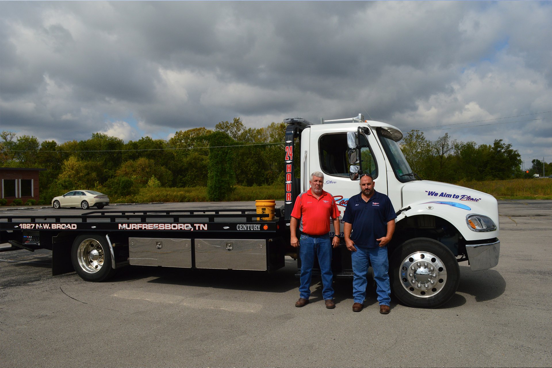 Radford's Wrecker & Recovery Service Towing Murfreesboro