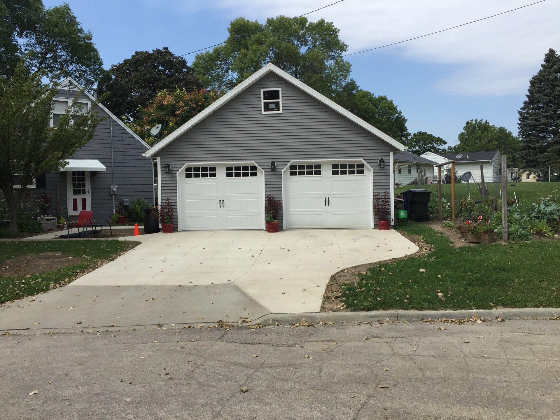 Garage Gallery, Cedar Rapids, Des Moines, Iowa City, Ames, Dubuque.