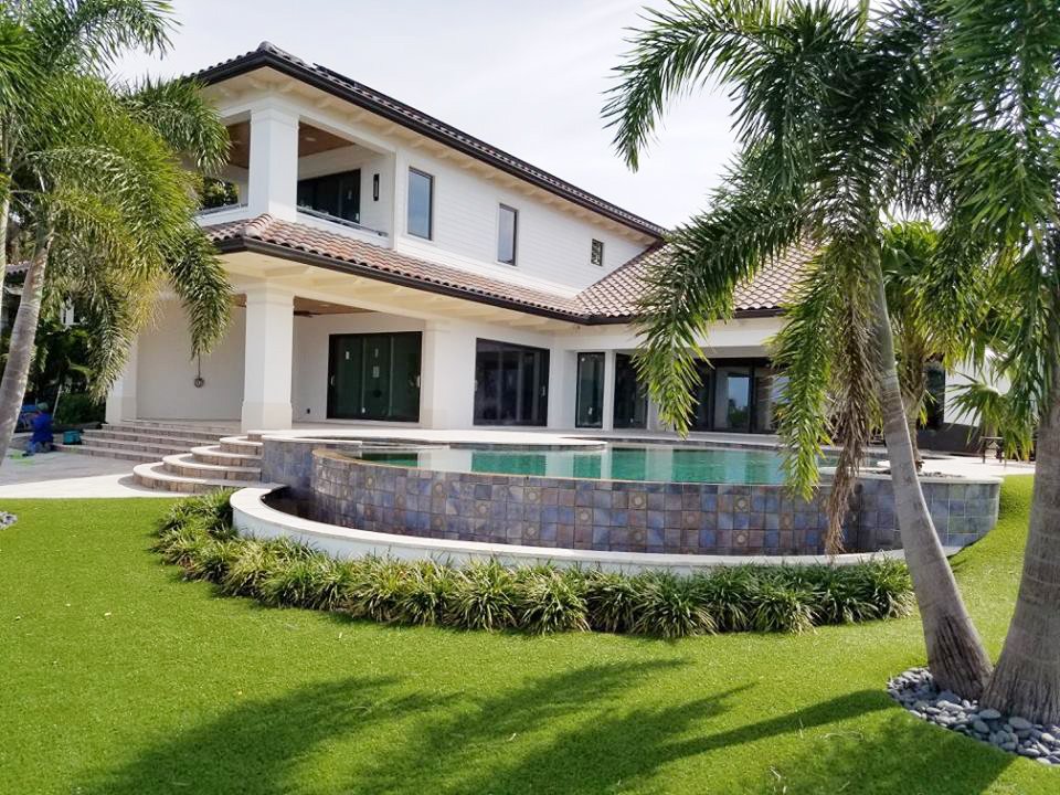 Landscaping Mulching Jupiter, FL