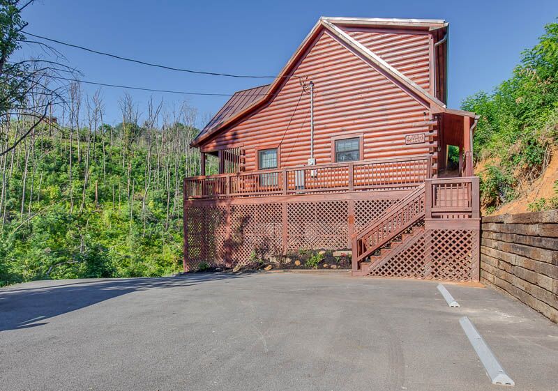 Smoky Mountain Retreats TN Buckhorn Cabin Luxury Cabin Rentals