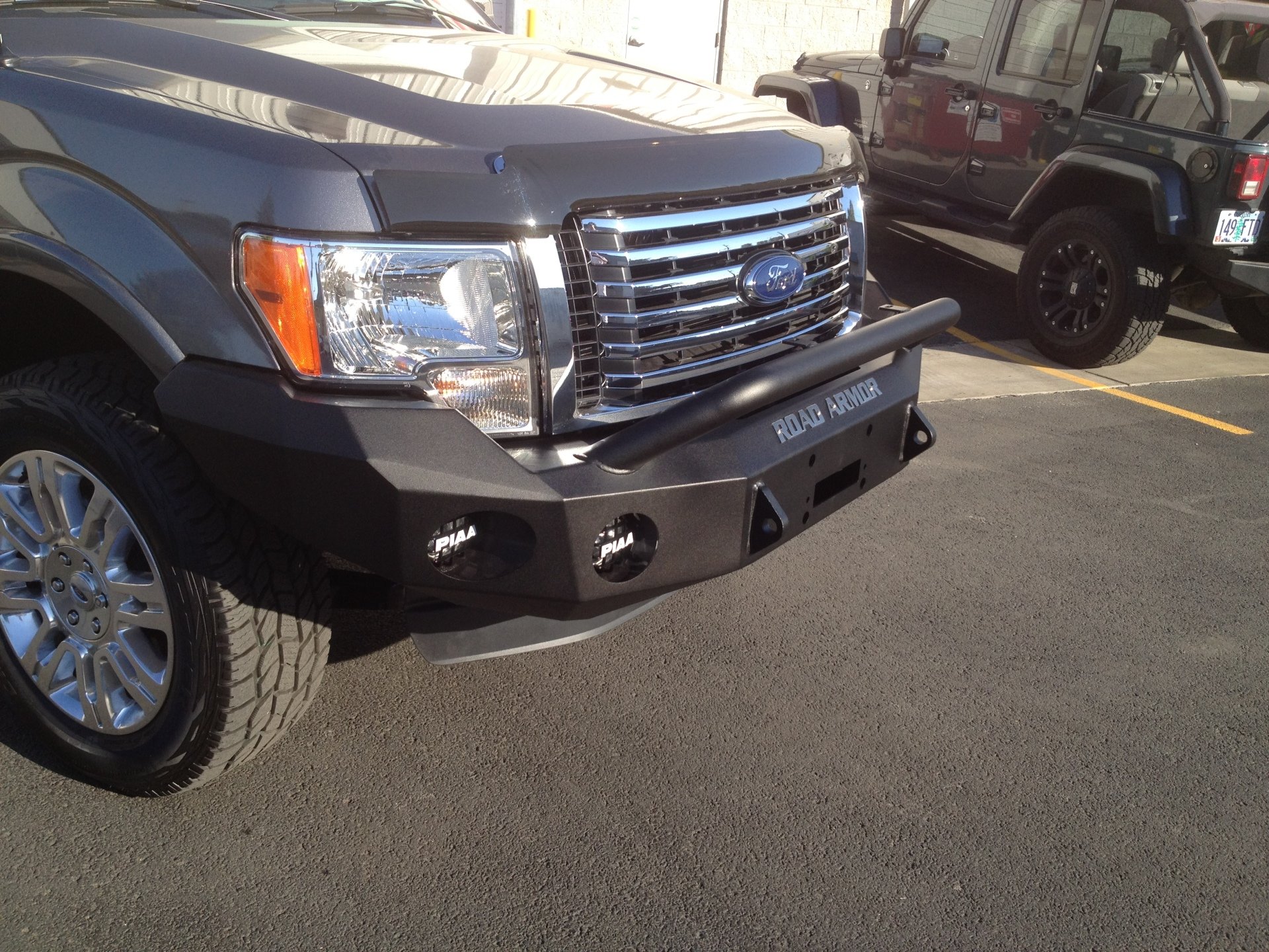 Canopies Plus Truck Accessory Center Liners Eugene, OR