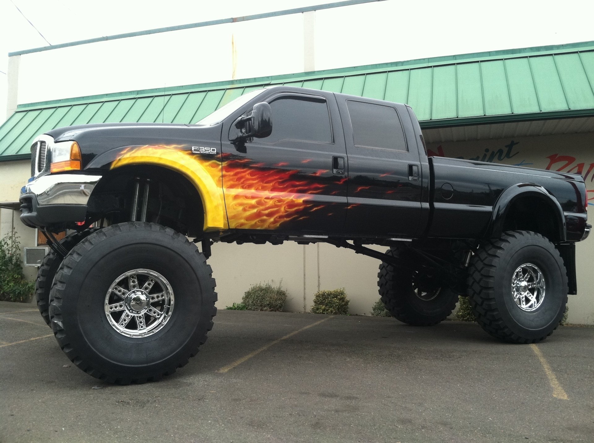 Marshall's Auto Body & Paint Photo Gallery McMinnville, OR